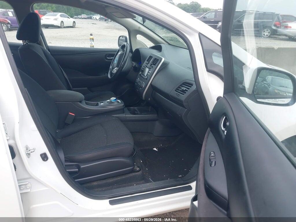 1N4AZ0CP3FC301765 2015 NISSAN LEAF photo no. 5