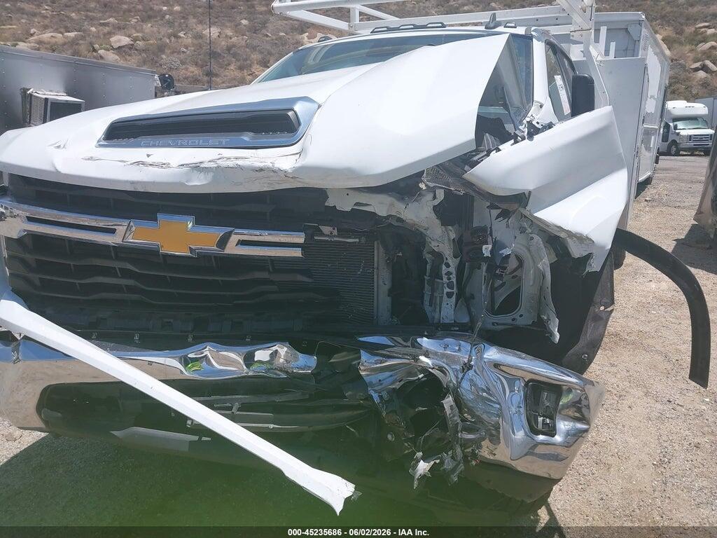 1GB4WSE77RF294030 2024 CHEVROLET SILVERADO 3500HD CHASSIS photo no. 11