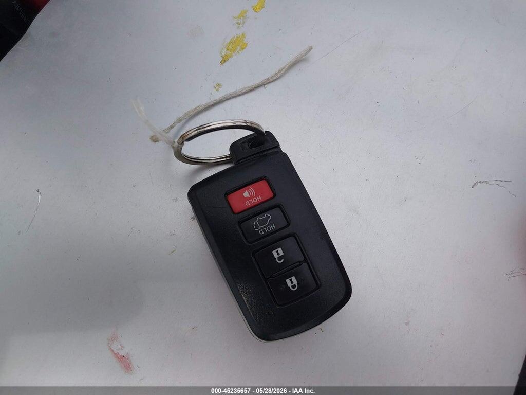 JTMWFREV3HJ124755 2017 TOYOTA RAV4 photo no. 11
