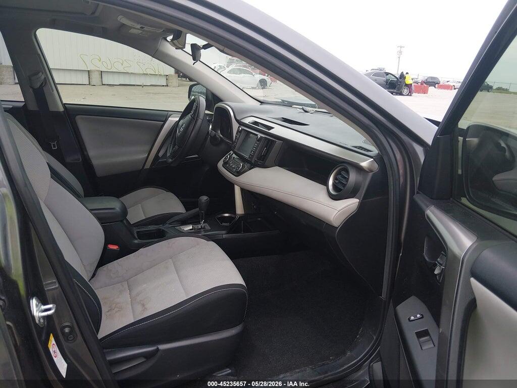 JTMWFREV3HJ124755 2017 TOYOTA RAV4 photo no. 5