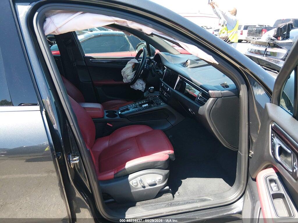 WP1AA2A50LLB01600 2020 PORSCHE MACAN photo no. 5