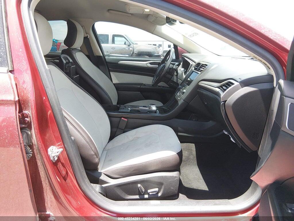 3FA6P0HDXKR164586 2019 FORD FUSION photo no. 5