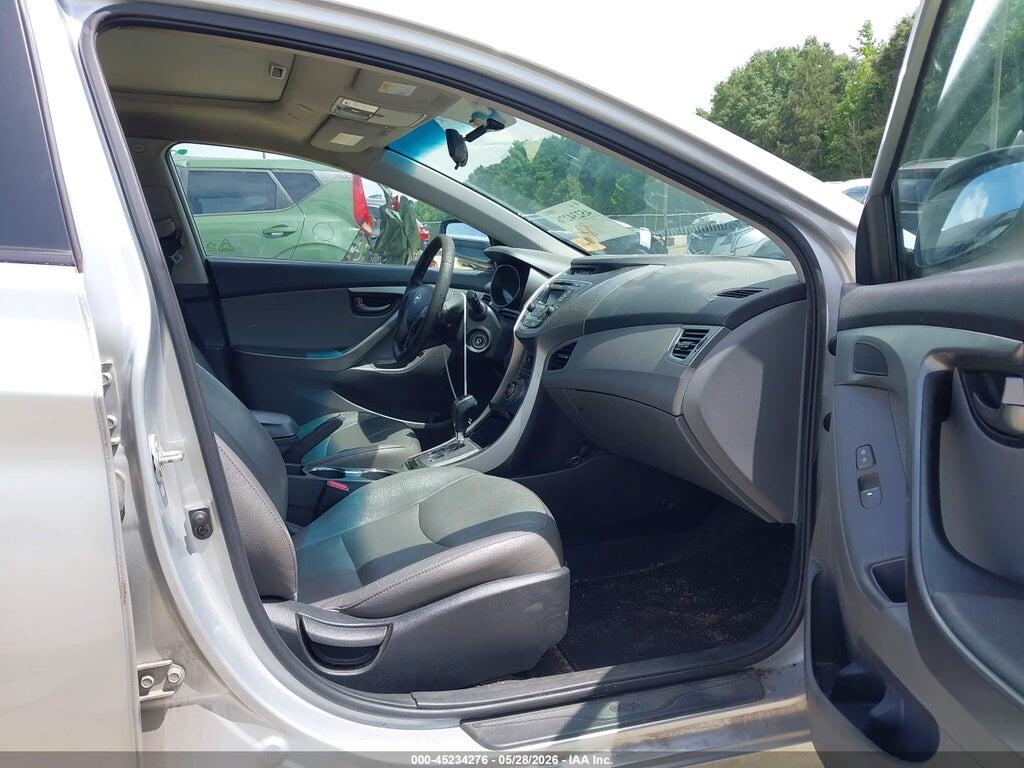 5NPDH4AE1DH312736 2013 HYUNDAI ELANTRA photo no. 5