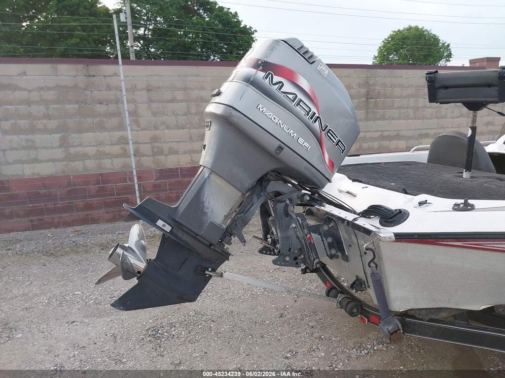 00000TSB29120E898 1998 CHAMPION 202 BASS BOAT AND TRAILER photo no. 10