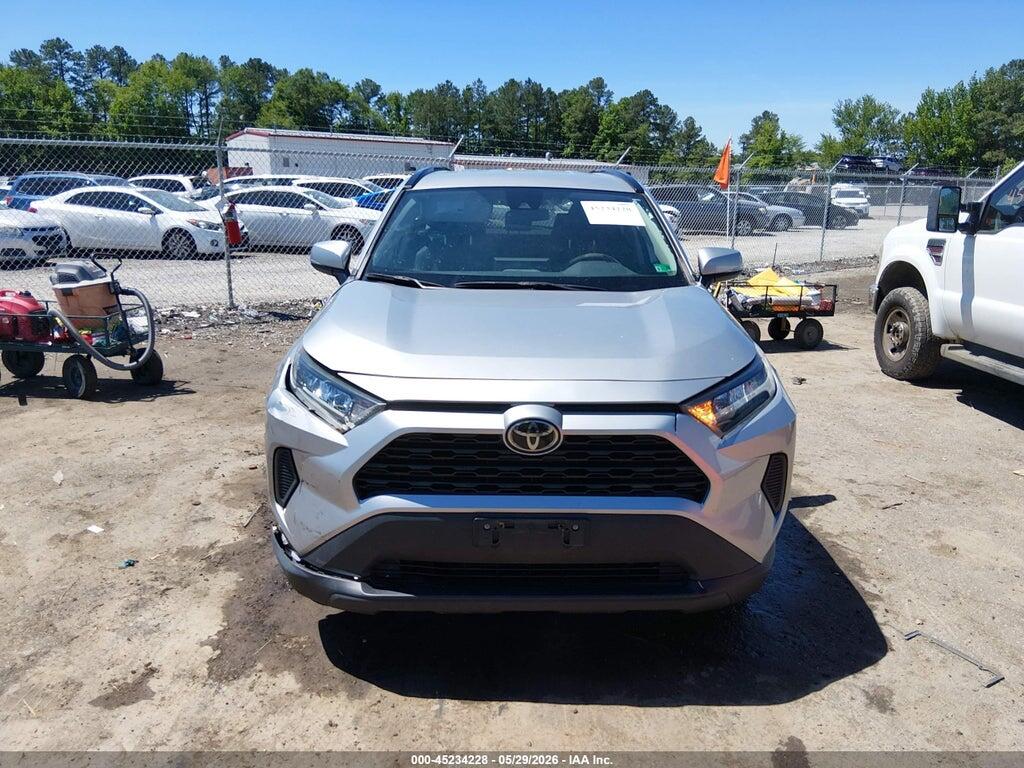 2T3G1RFV6KC004573 2019 TOYOTA RAV4 photo no. 11