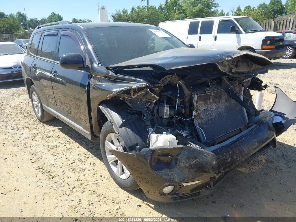 5TDBK3EHXDS226729 2013 TOYOTA HIGHLANDER photo no. 1