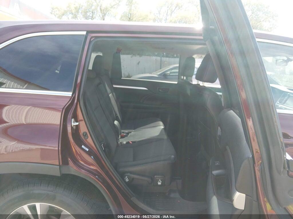 5TDBKRFH0GS270728 2016 TOYOTA HIGHLANDER photo no. 8