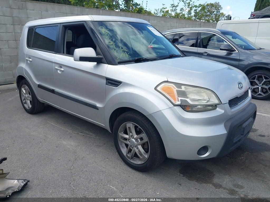 KNDJT2A28B7268117 2011 KIA SOUL photo no. 1