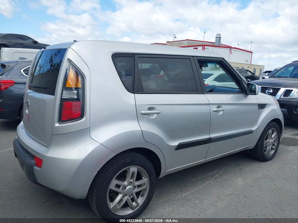 KNDJT2A28B7268117 2011 KIA SOUL photo no. 12