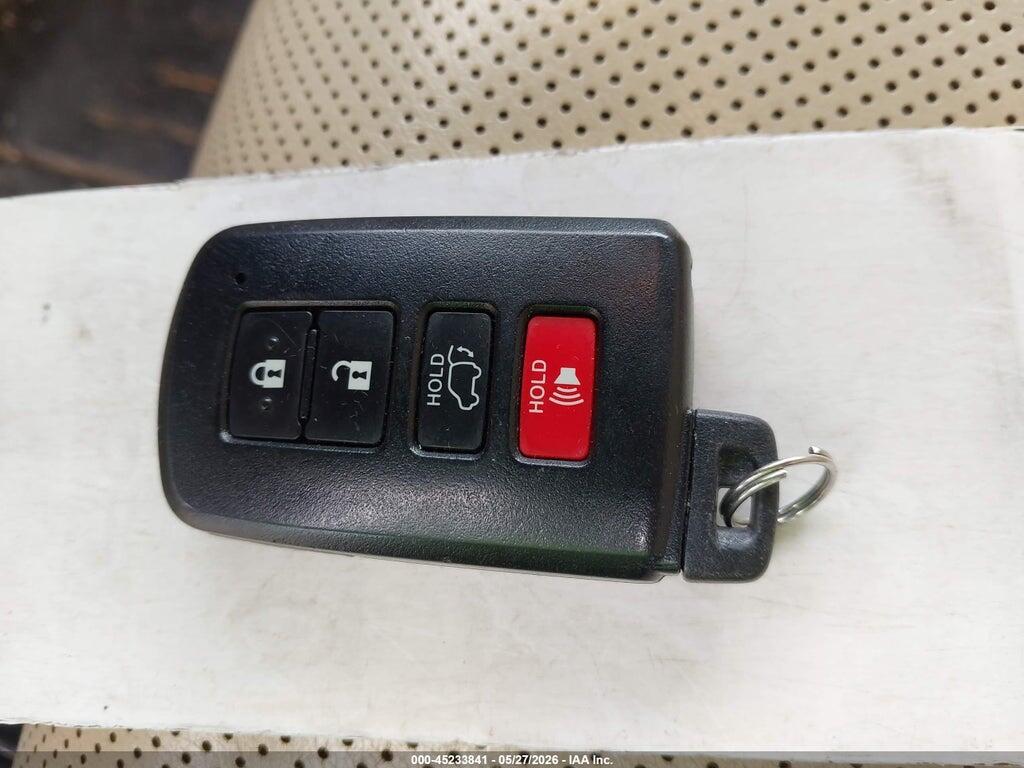 5TDDZRFH8HS359856 2017 TOYOTA HIGHLANDER photo no. 11