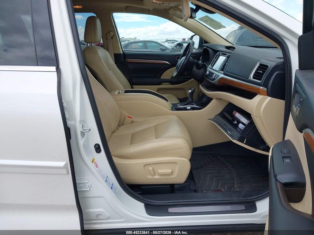 5TDDZRFH8HS359856 2017 TOYOTA HIGHLANDER photo no. 5