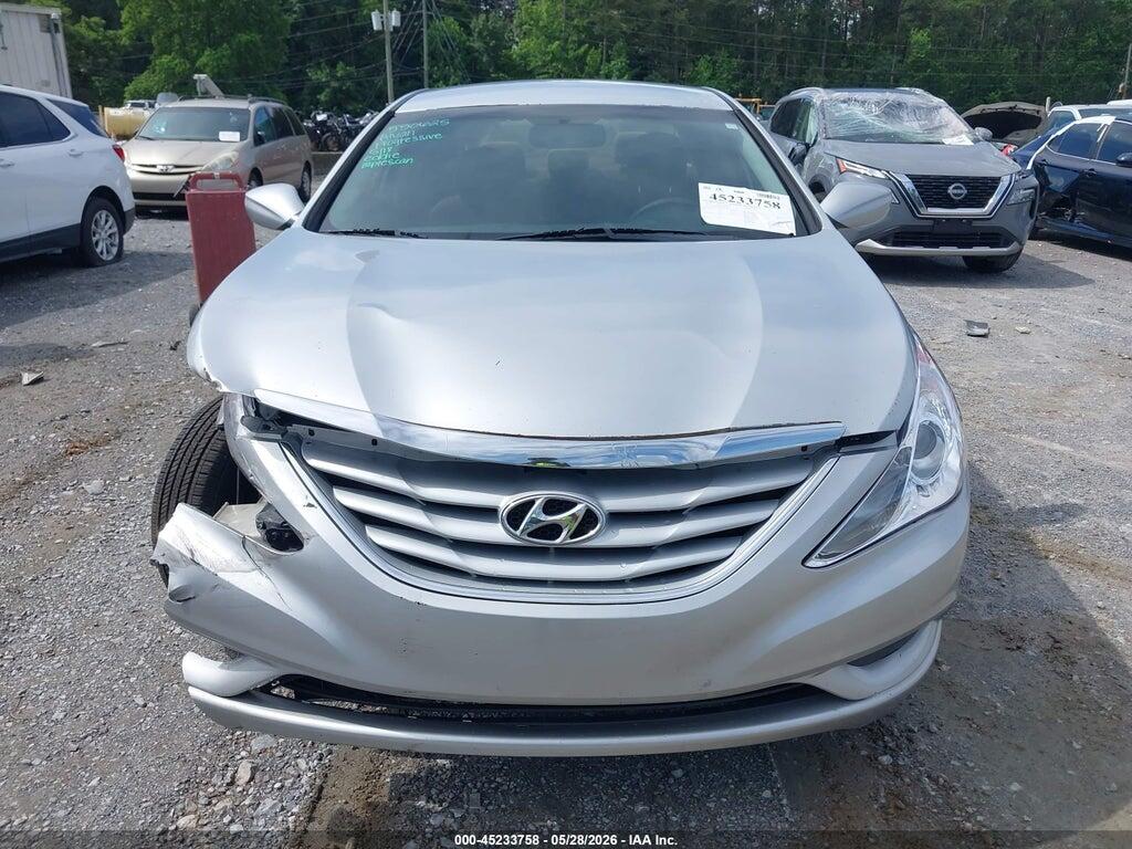 5NPEB4AC9BH100314 2011 HYUNDAI SONATA photo no. 11
