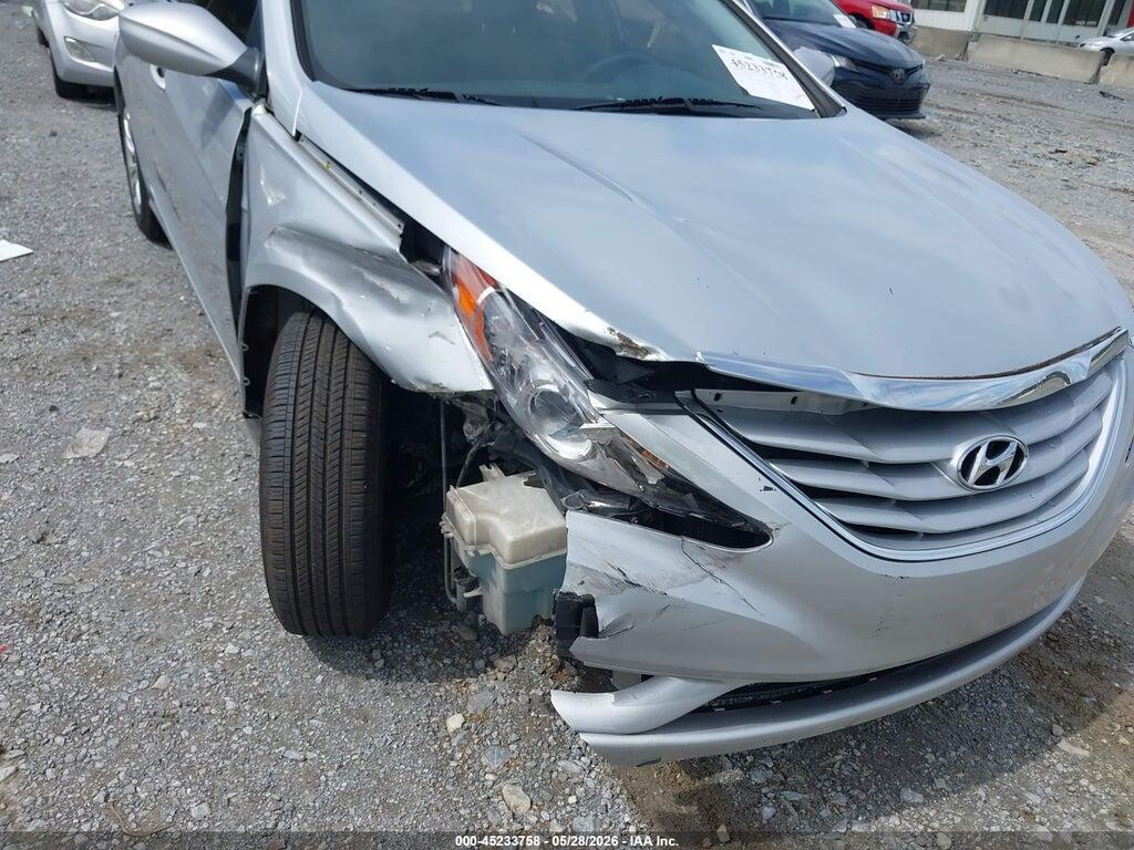 5NPEB4AC9BH100314 2011 HYUNDAI SONATA photo no. 6