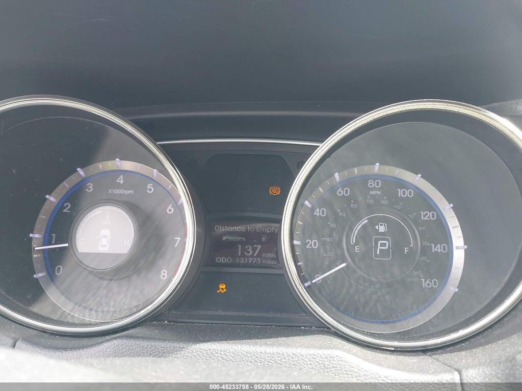 5NPEB4AC9BH100314 2011 HYUNDAI SONATA photo no. 7