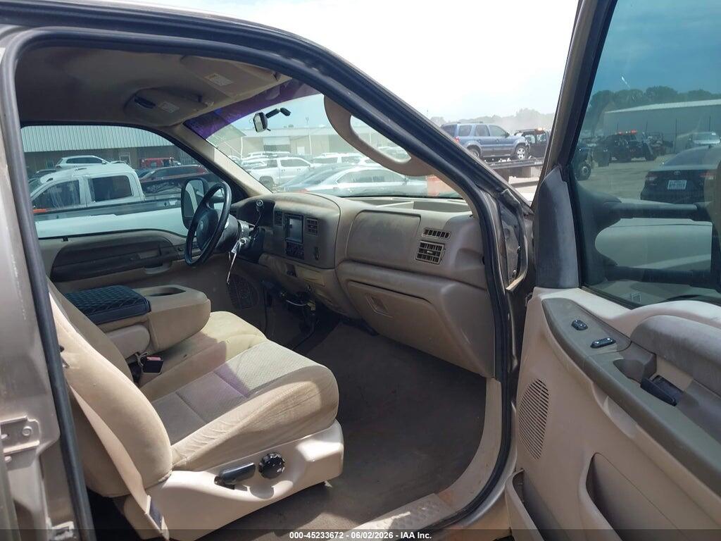 1FTNW21L74EA72685 2004 FORD F-250 photo no. 5