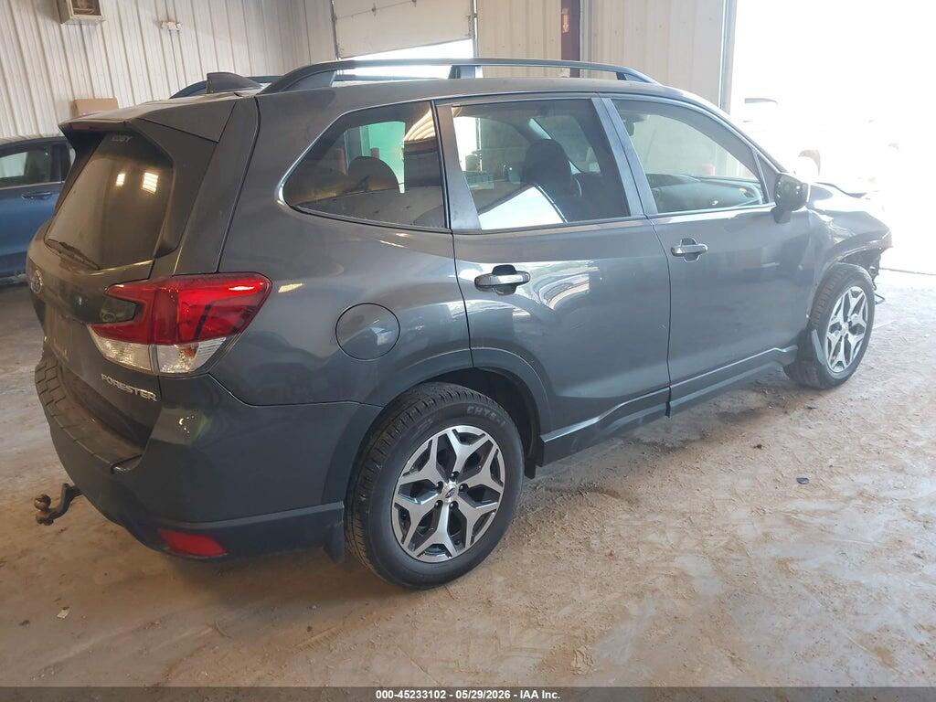 JF2SKAJC5MH521399 2021 SUBARU FORESTER photo no. 4
