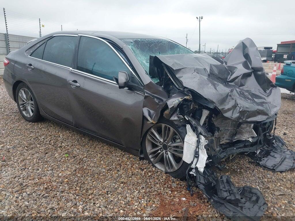 4T1BF1FKXFU055980 2015 TOYOTA CAMRY photo no. 1