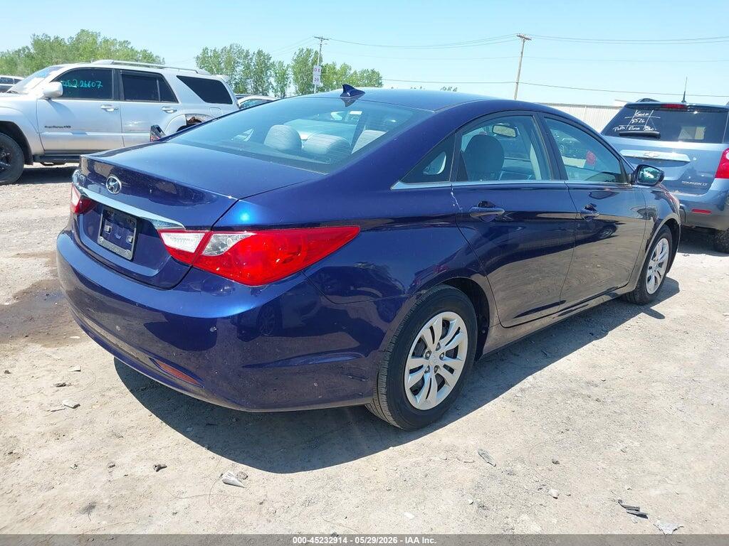 5NPEB4AC6CH323881 2012 HYUNDAI SONATA photo no. 4