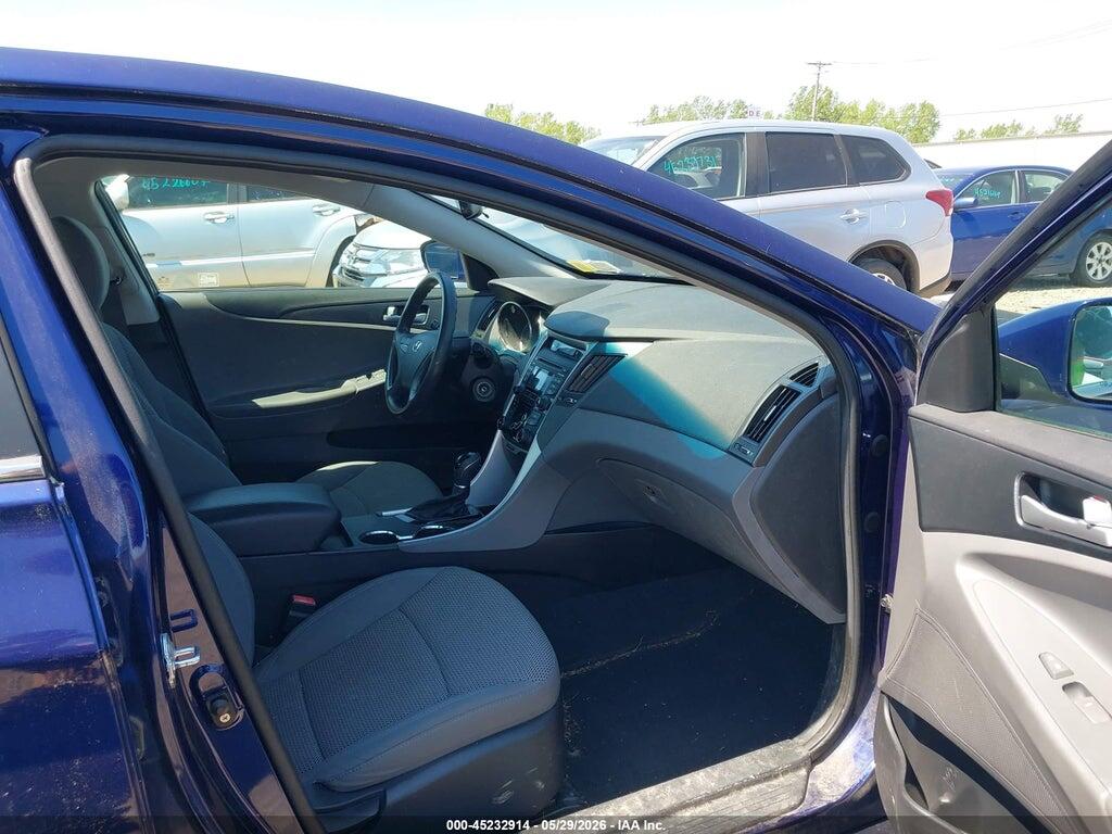 5NPEB4AC6CH323881 2012 HYUNDAI SONATA photo no. 5