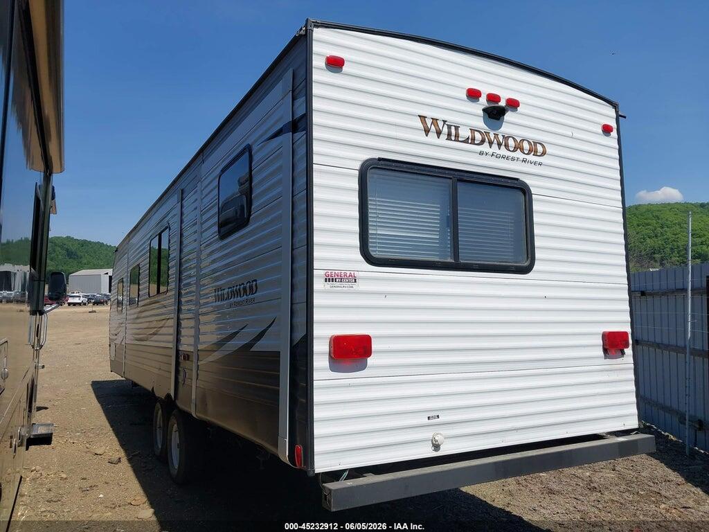 4X4PWDD25JA263055 2018 FOREST RIVER WILDWOOD photo no. 3