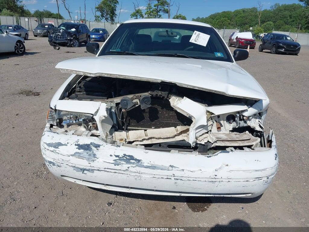 2FABP7AV0BX103999 2011 FORD CROWN VICTORIA photo no. 6