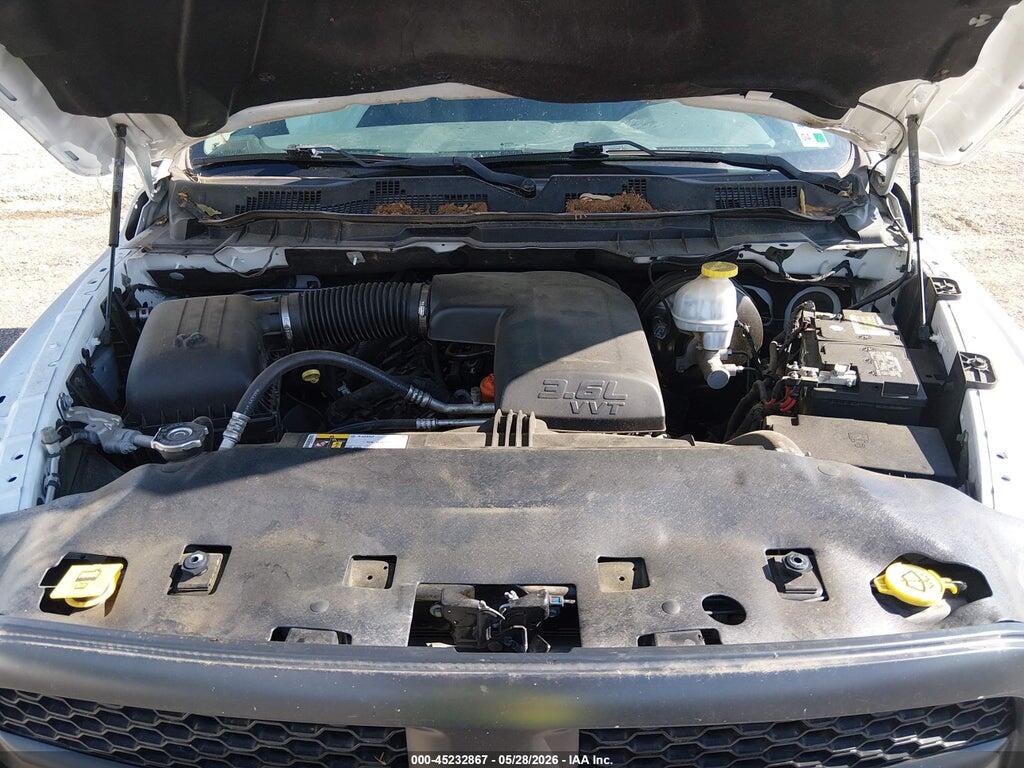 1C6RR6FG3KS628427 2019 RAM 1500 CLASSIC photo no. 10