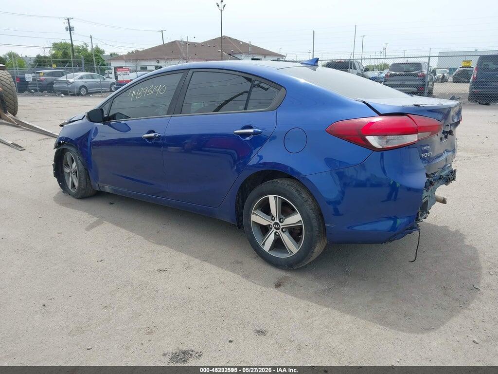 3KPFL4A75JE200434 2018 KIA FORTE photo no. 3
