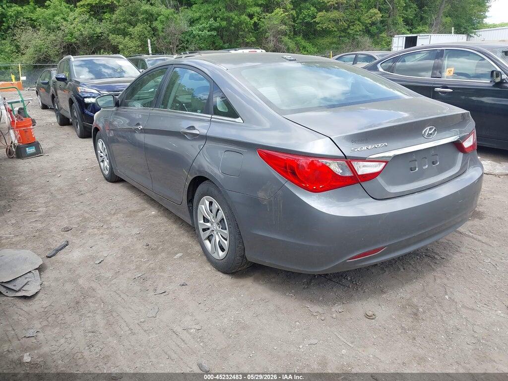 5NPEB4AC4CH472824 2012 HYUNDAI SONATA photo no. 3