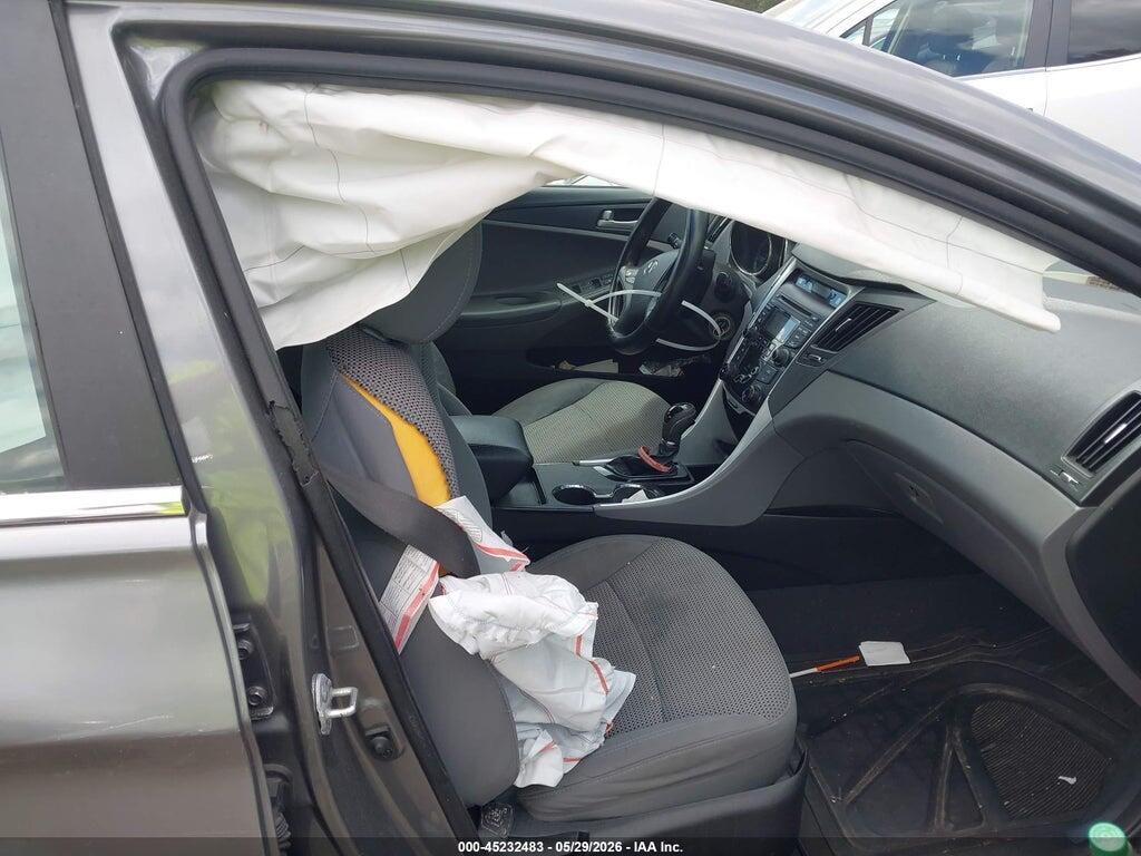 5NPEB4AC4CH472824 2012 HYUNDAI SONATA photo no. 5