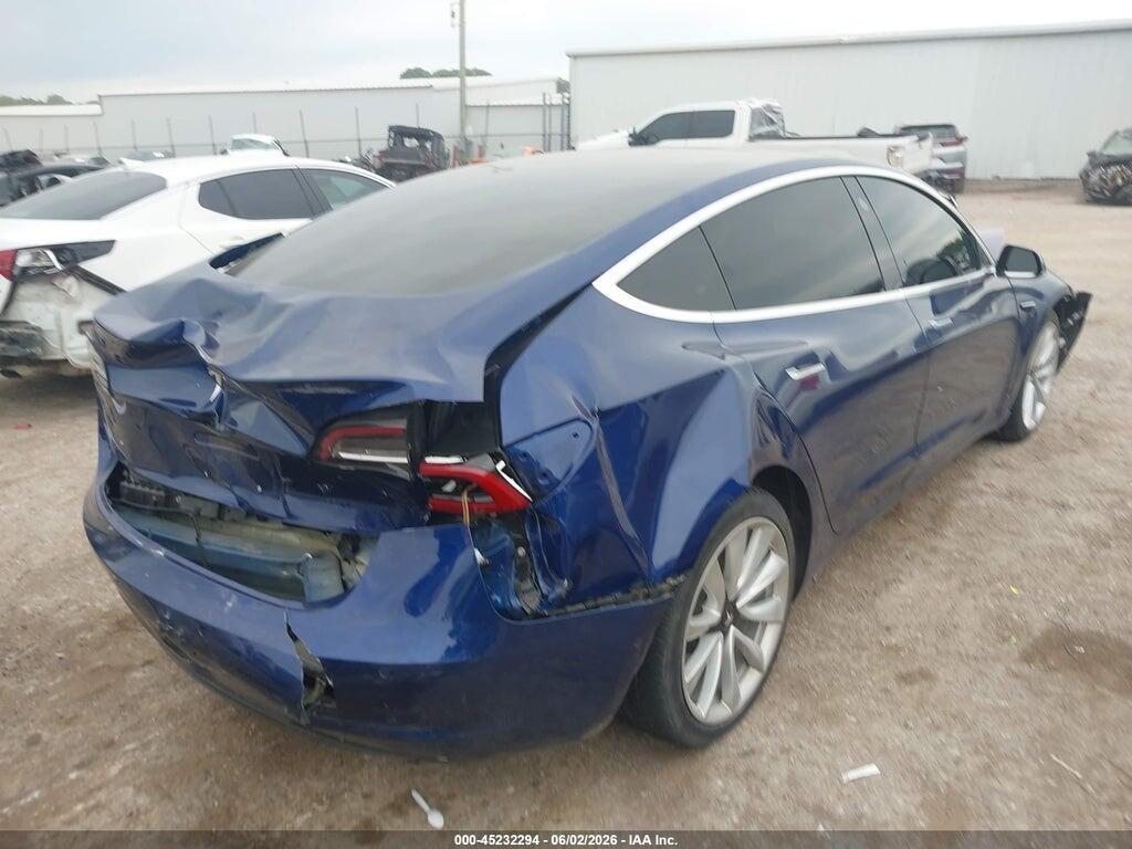 5YJ3E1EA1JF164463 2018 TESLA MODEL 3 photo no. 4