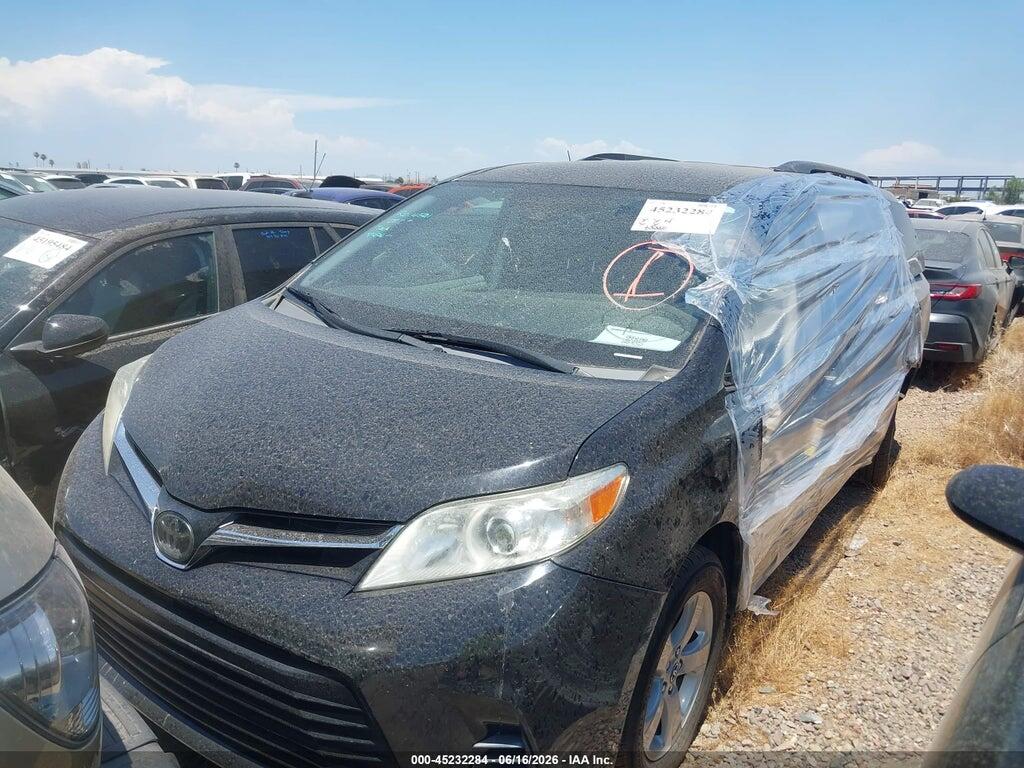 5TDKZ3DC5LS047269 2020 TOYOTA SIENNA photo no. 2