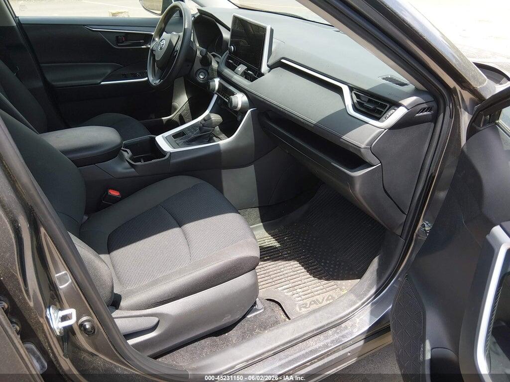 2T3G1RFV8RC477188 2024 TOYOTA RAV4 photo no. 5