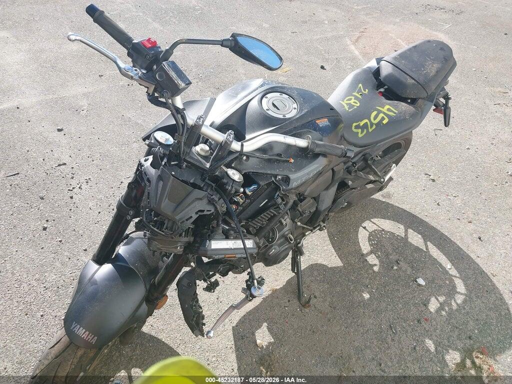 JYARM48E6SA002797 2025 YAMAHA MTN690 photo no. 2