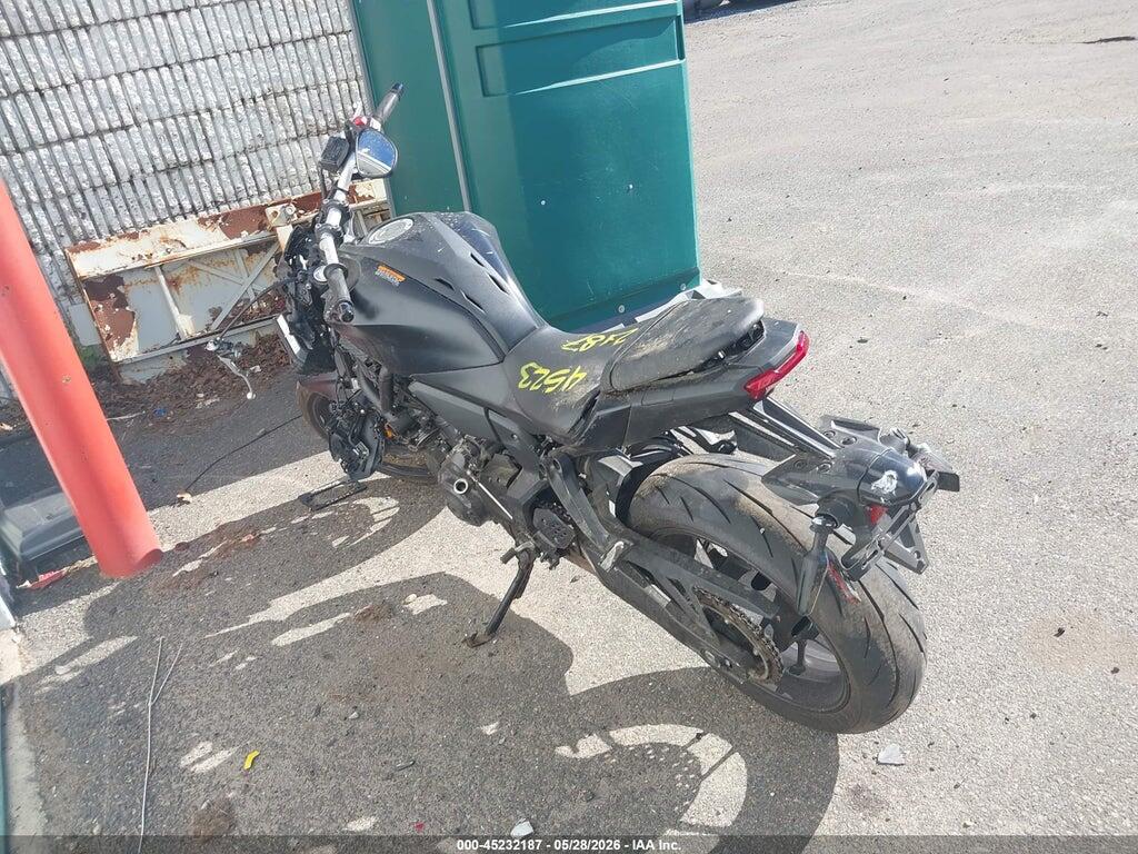 JYARM48E6SA002797 2025 YAMAHA MTN690 photo no. 3