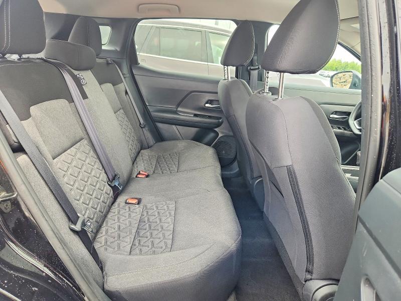 2026 NISSAN KICKS SV — Фото 10 из 13