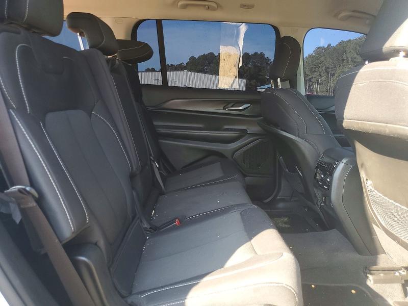 2023 JEEP GRAND CHEROKEE L LAREDO — Фото 10 из 12