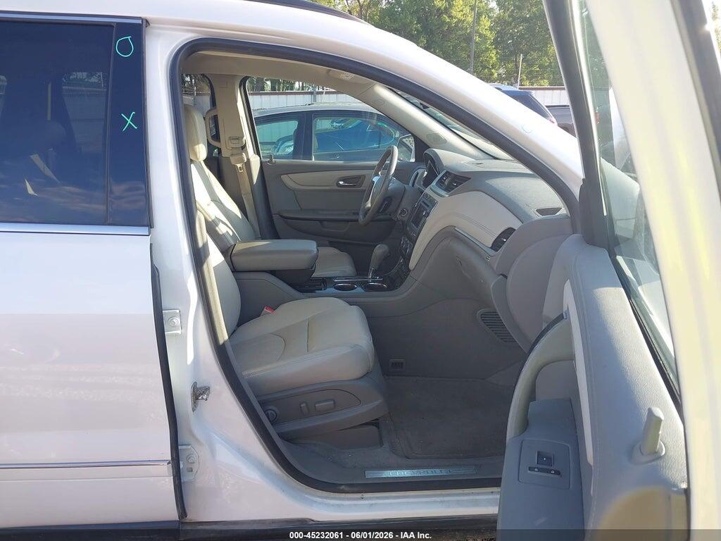 1GNKVJKDXHJ201448 2017 CHEVROLET TRAVERSE photo no. 5
