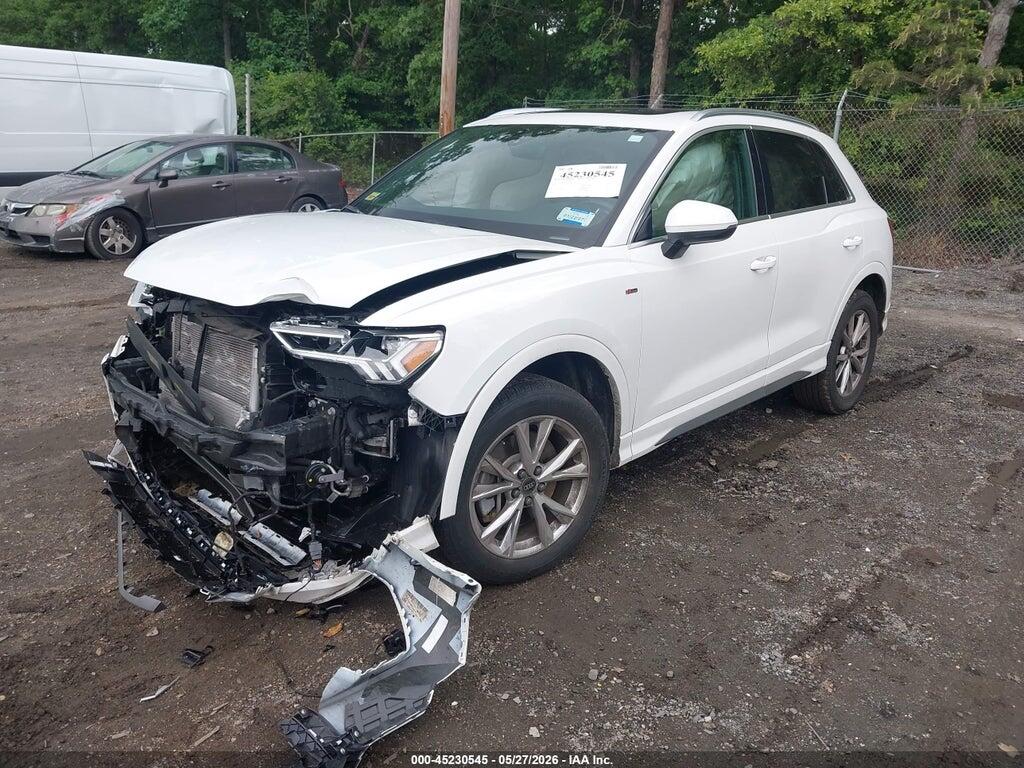 WA1DECF32P1127658 2023 AUDI Q3 photo no. 2