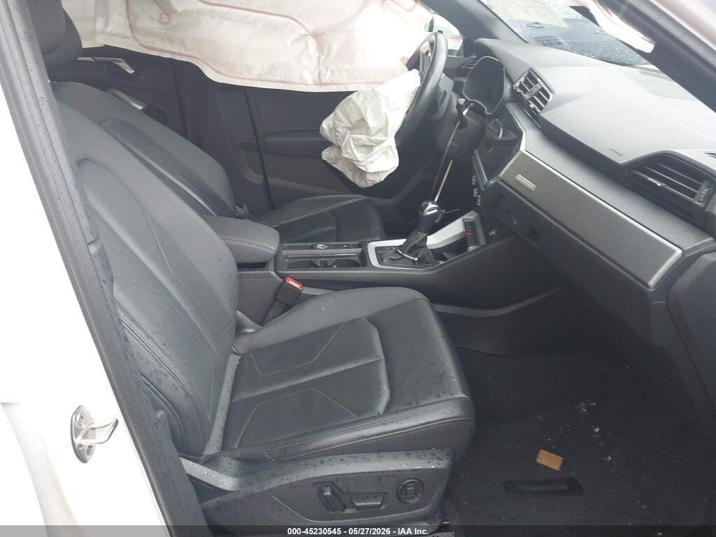 WA1DECF32P1127658 2023 AUDI Q3 photo no. 5