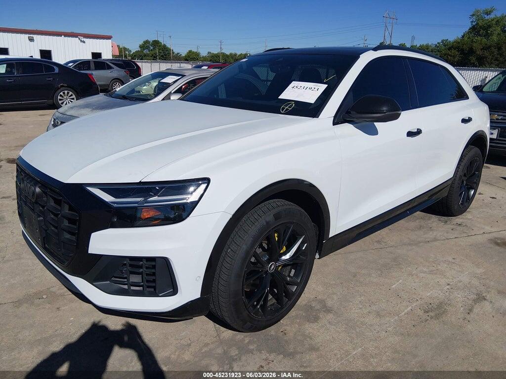 WA1AVAF12MD017273 2021 AUDI Q8 photo no. 2