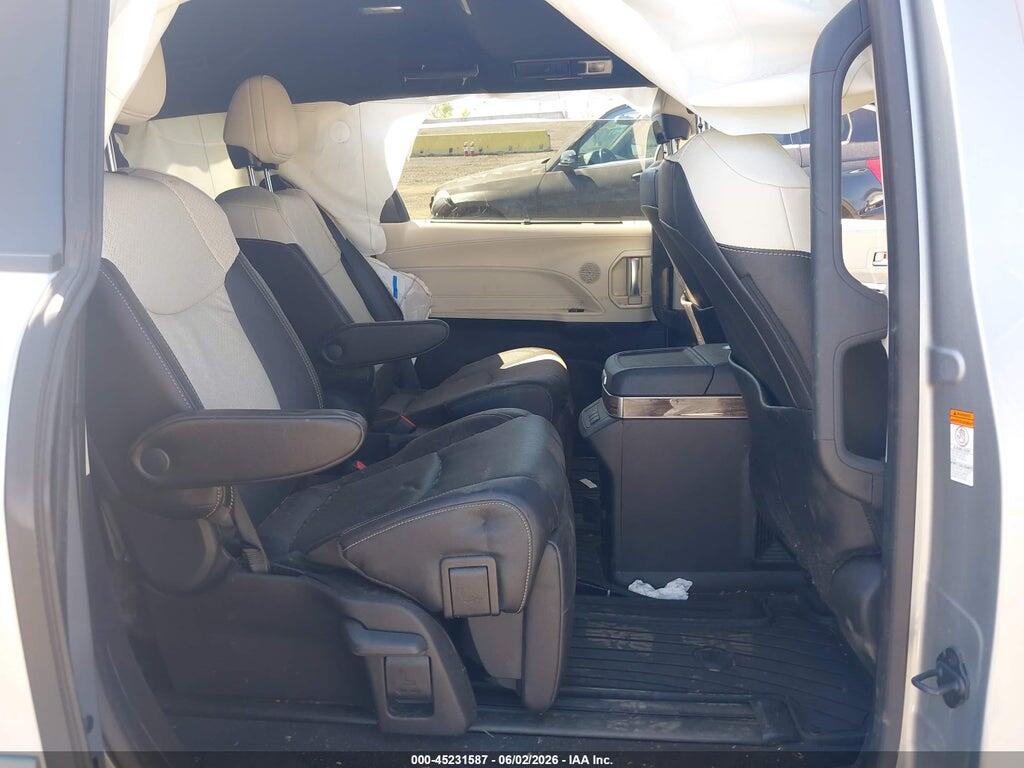 5TDESKFC8SS175867 2025 TOYOTA SIENNA photo no. 8