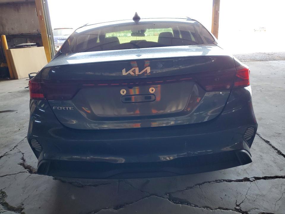 2023 KIA FORTE LXS — Фото 6 из 12