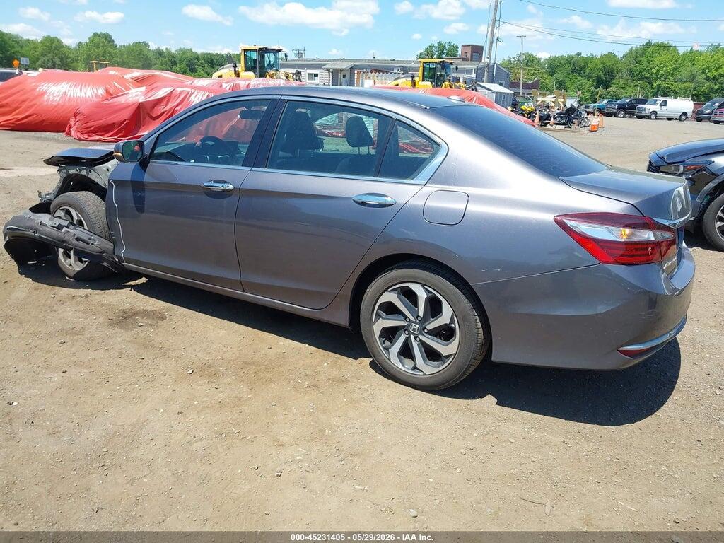 1HGCR2F75HA219952 2017 HONDA ACCORD photo no. 3