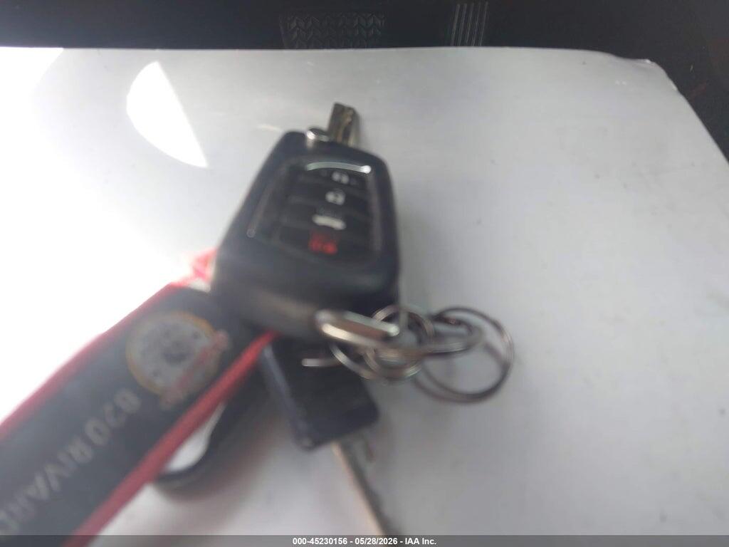 4T1G11BK7MU045298 2021 TOYOTA CAMRY photo no. 11