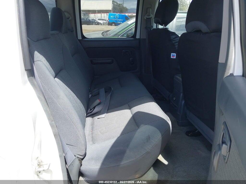1N6ED27T64C438853 2004 NISSAN FRONTIER photo no. 8
