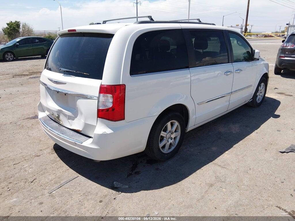 2A4RR5DG7BR635639 2011 CHRYSLER TOWN & COUNTRY photo no. 4