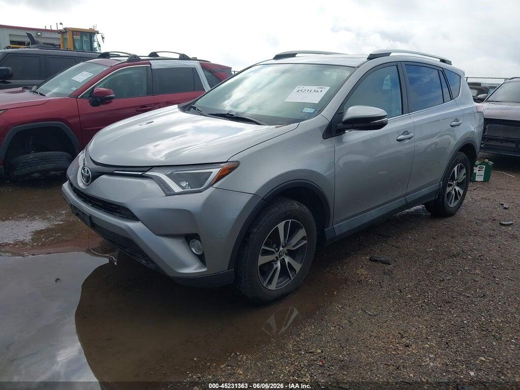 2T3WFREV2GW271813 2016 TOYOTA RAV4 photo no. 2