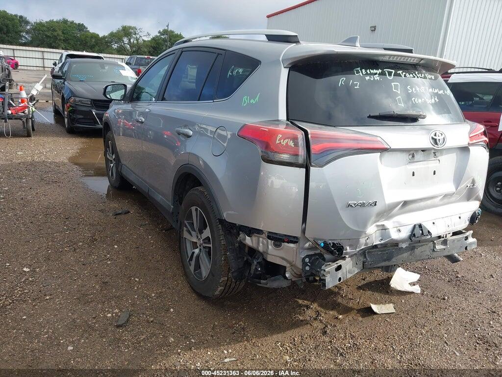 2T3WFREV2GW271813 2016 TOYOTA RAV4 photo no. 3