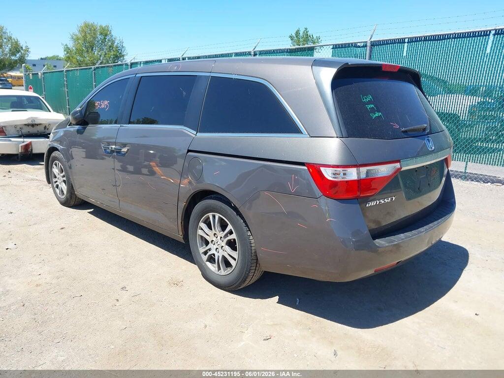 5FNRL5H42DB077706 2013 HONDA ODYSSEY photo no. 3
