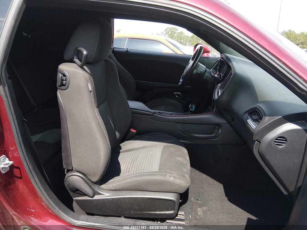 2C3CDZAG1KH739480 2019 DODGE CHALLENGER photo no. 5